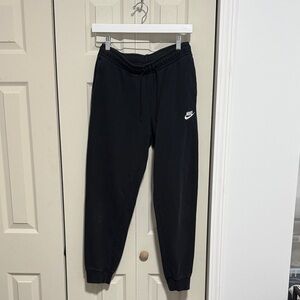 Nike Women Black Sweatpants